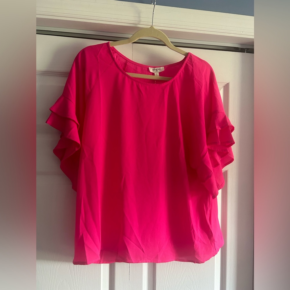 Magenta top